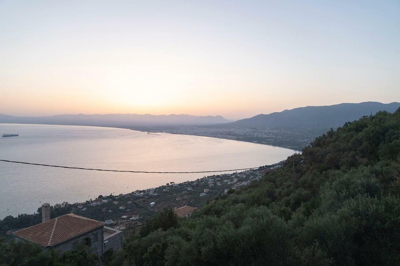 Villa Messinian Sunset à Kalamata Extérieur photo